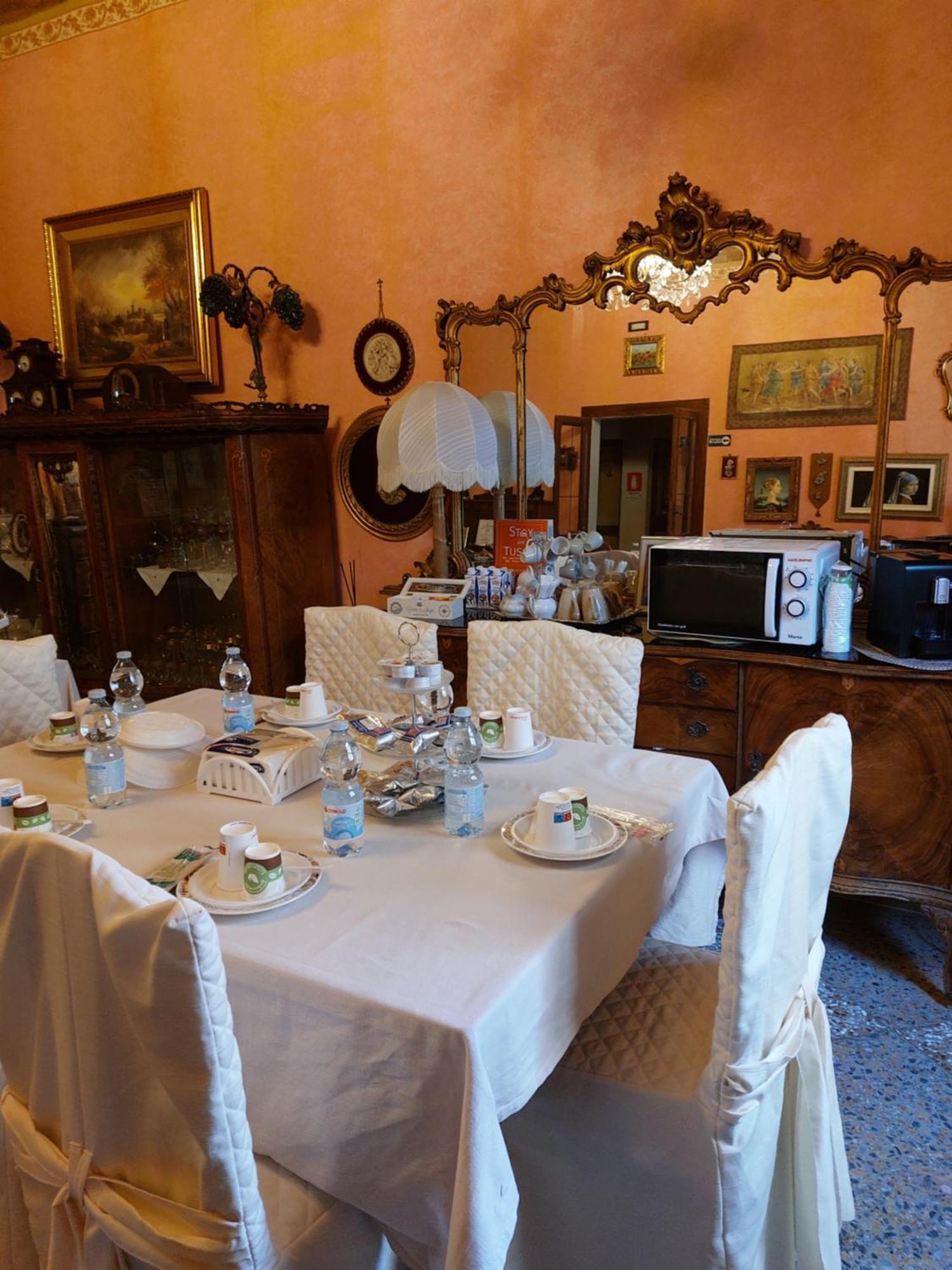 Alloggio Turistico "L'Incontro" 6 Viterbo Ngoại thất bức ảnh